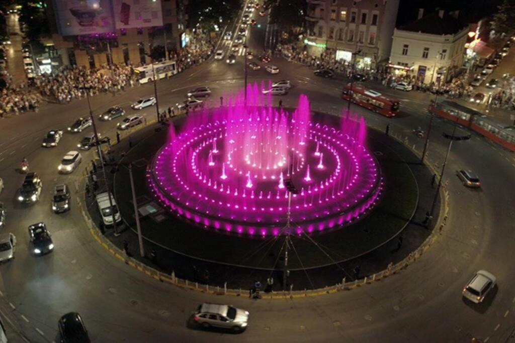 See U In Beograd Bagian luar foto